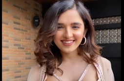 Sherley Setia New Video Status