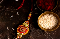 Me Tera Ayna | Raksha Bandhan Video Free Download